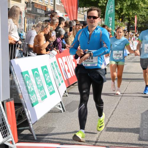15.09.2024 - PSD Bank Halbmarathon Strokosch-Dieckow http://msf.ph/oto/7095254 15.09.2024 12:07:19 Ziel 796, 797, 1328, 1331, 1933, 2919, 2938, 3019, 3180, 3181 meine-sportfotos.de