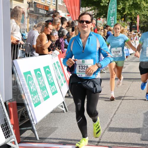 15.09.2024 - PSD Bank Halbmarathon Strokosch-Dieckow http://msf.ph/oto/7095261 15.09.2024 12:07:20 Ziel 796, 797, 1328, 1331, 1877, 1933, 2919, 2938, 3019, 3180, 3181 meine-sportfotos.de