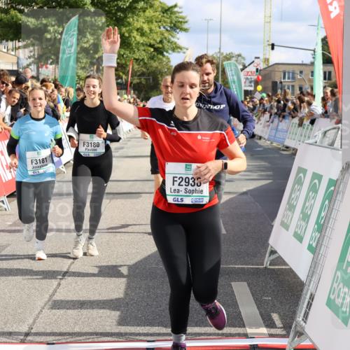 15.09.2024 - PSD Bank Halbmarathon Strokosch-Dieckow http://msf.ph/oto/7095287 15.09.2024 12:07:26 Ziel 797, 1328, 1331, 1877, 1933, 2919, 2938, 3180, 3181 meine-sportfotos.de