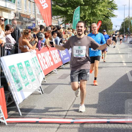 15.09.2024 - PSD Bank Halbmarathon Strokosch-Dieckow http://msf.ph/oto/7095326 15.09.2024 12:07:39 Ziel 1331, 1877, 2158, 2313, 2511, 3153, 3180, 3181, 3405 meine-sportfotos.de