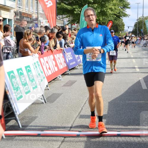 15.09.2024 - PSD Bank Halbmarathon Strokosch-Dieckow http://msf.ph/oto/7095332 15.09.2024 12:07:40 Ziel 1877, 2158, 2313, 2511, 3153, 3405 meine-sportfotos.de