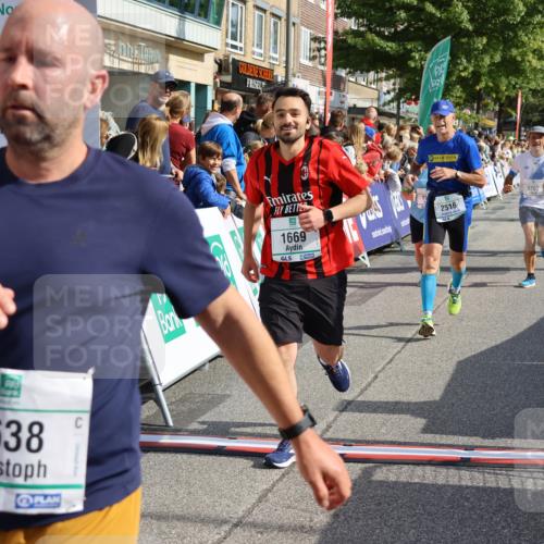 15.09.2024 - PSD Bank Halbmarathon Strokosch-Dieckow http://msf.ph/oto/7095335 15.09.2024 11:54:07 Ziel 1267, 1295, 1506, 1638, 1669, 1807, 1923, 2416, 2498, 2516 meine-sportfotos.de
