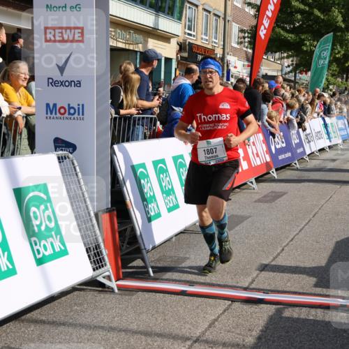 15.09.2024 - PSD Bank Halbmarathon Strokosch-Dieckow http://msf.ph/oto/7095347 15.09.2024 11:54:14 Ziel 1267, 1506, 1537, 1638, 1669, 1807, 1976, 1995, 2416, 2498, 2516, 2706, 2757 meine-sportfotos.de