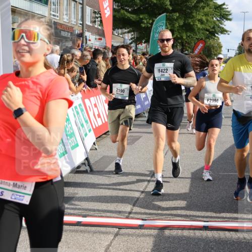 15.09.2024 - PSD Bank Halbmarathon Strokosch-Dieckow http://msf.ph/oto/7095359 15.09.2024 12:07:51 Ziel 1422, 1717, 1825, 2029, 2158, 2175, 2190, 2313, 2511, 2976, 2998, 3024, 3153, 3174, 3405, 3529 meine-sportfotos.de