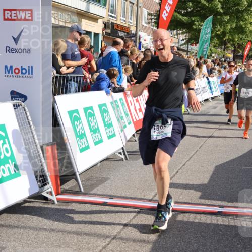 15.09.2024 - PSD Bank Halbmarathon Strokosch-Dieckow http://msf.ph/oto/7095361 15.09.2024 11:54:18 Ziel 1267, 1506, 1537, 1669, 1807, 1976, 1995, 2416, 2516, 2706, 2757 meine-sportfotos.de