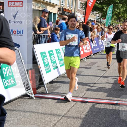 15.09.2024 - PSD Bank Halbmarathon Strokosch-Dieckow http://msf.ph/oto/7095368 15.09.2024 11:54:19 Ziel 1267, 1506, 1537, 1669, 1807, 1976, 1995, 2416, 2516, 2706, 2757 meine-sportfotos.de