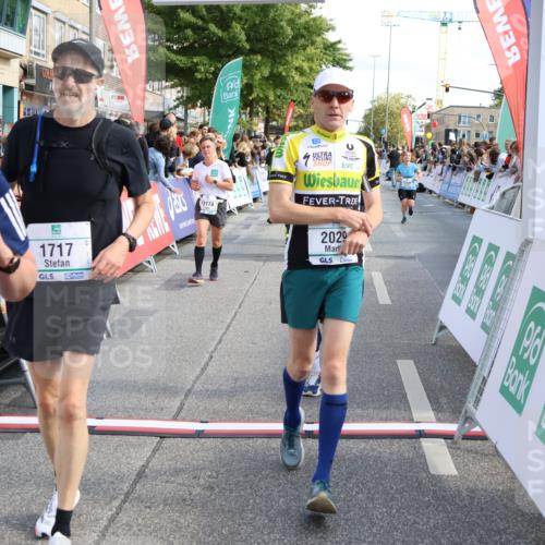 15.09.2024 - PSD Bank Halbmarathon Strokosch-Dieckow http://msf.ph/oto/7095369 15.09.2024 12:07:55 Ziel 1422, 1717, 1825, 1832, 1953, 1986, 2029, 2158, 2175, 2190, 2963, 2976, 2998, 3024, 3039, 3153, 3174, 3405, 3529 meine-sportfotos.de