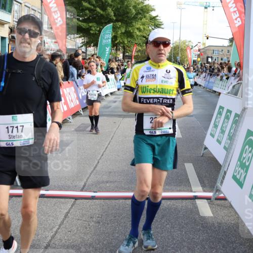 15.09.2024 - PSD Bank Halbmarathon Strokosch-Dieckow http://msf.ph/oto/7095377 15.09.2024 12:07:55 Ziel 1422, 1717, 1825, 1832, 1953, 1986, 2029, 2158, 2175, 2190, 2963, 2976, 2998, 3024, 3039, 3153, 3174, 3405, 3529 meine-sportfotos.de