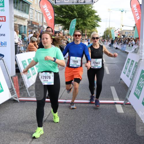 15.09.2024 - PSD Bank Halbmarathon Strokosch-Dieckow http://msf.ph/oto/7095383 15.09.2024 12:08:00 Ziel 1422, 1717, 1825, 1832, 1953, 1986, 2029, 2175, 2190, 2521, 2963, 2976, 2998, 3024, 3039, 3174, 3529 meine-sportfotos.de