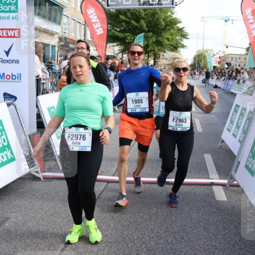 15.09.2024 - PSD Bank Halbmarathon Strokosch-Dieckow http://msf.ph/oto/7095389 15.09.2024 12:08:00 Ziel 1422, 1717, 1825, 1832, 1953, 1986, 2029, 2175, 2190, 2521, 2963, 2976, 2998, 3024, 3039, 3174, 3529 meine-sportfotos.de