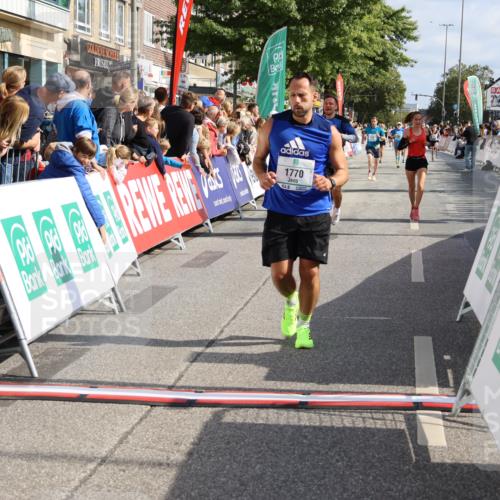 15.09.2024 - PSD Bank Halbmarathon Strokosch-Dieckow http://msf.ph/oto/7095402 15.09.2024 11:54:40 Ziel 1681, 1770, 1794, 1924, 1927, 2541, 2687, 2733, 2925, 3229 meine-sportfotos.de
