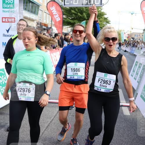 15.09.2024 - PSD Bank Halbmarathon Strokosch-Dieckow http://msf.ph/oto/7095407 15.09.2024 12:08:01 Ziel 1422, 1717, 1825, 1832, 1953, 1986, 2029, 2175, 2190, 2521, 2963, 2976, 2998, 3024, 3039, 3174, 3529 meine-sportfotos.de
