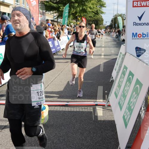 15.09.2024 - PSD Bank Halbmarathon Strokosch-Dieckow http://msf.ph/oto/7095421 15.09.2024 11:54:50 Ziel 758, 790, 1205, 1770, 1794, 1871, 1887, 1924, 1927, 2687, 2818, 2925 meine-sportfotos.de