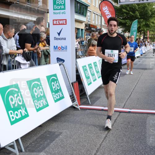 15.09.2024 - PSD Bank Halbmarathon Strokosch-Dieckow http://msf.ph/oto/7095430 15.09.2024 12:08:08 Ziel 1646, 1832, 1953, 1986, 2040, 2175, 2521, 2963, 2976, 2996, 3039, 3174 meine-sportfotos.de