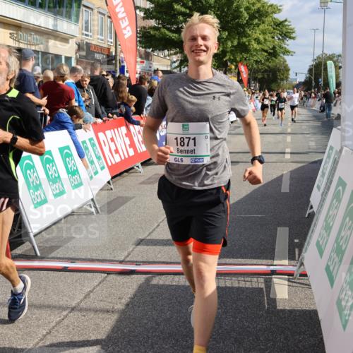 15.09.2024 - PSD Bank Halbmarathon Strokosch-Dieckow http://msf.ph/oto/7095431 15.09.2024 11:54:54 Ziel 758, 790, 1205, 1762, 1794, 1871, 1887, 1924, 1927, 2687, 2695, 2818, 3517 meine-sportfotos.de