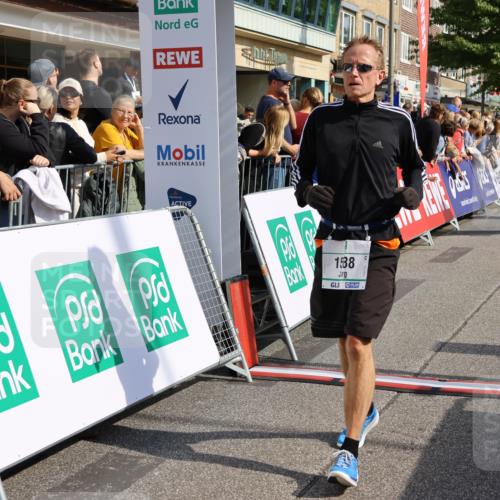 15.09.2024 - PSD Bank Halbmarathon Strokosch-Dieckow http://msf.ph/oto/7095459 15.09.2024 11:55:08 Ziel 834, 1588, 1762, 1803, 1814, 2695, 3517 meine-sportfotos.de