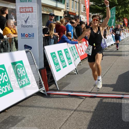 15.09.2024 - PSD Bank Halbmarathon Strokosch-Dieckow http://msf.ph/oto/7095474 15.09.2024 11:55:13 Ziel 834, 1404, 1588, 1617, 1780, 1803, 1814, 2695, 3517 meine-sportfotos.de