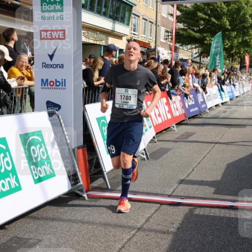 15.09.2024 - PSD Bank Halbmarathon Strokosch-Dieckow http://msf.ph/oto/7095482 15.09.2024 11:55:18 Ziel 1404, 1588, 1617, 1777, 1780, 1803, 1814, 1894, 3524 meine-sportfotos.de