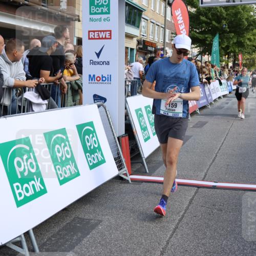 15.09.2024 - PSD Bank Halbmarathon Strokosch-Dieckow http://msf.ph/oto/7095490 15.09.2024 12:08:21 Ziel 1159, 1633, 1646, 2040, 2781, 2996, 3145, 3257 meine-sportfotos.de
