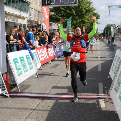 15.09.2024 - PSD Bank Halbmarathon Strokosch-Dieckow http://msf.ph/oto/7095502 15.09.2024 11:55:24 Ziel 1404, 1540, 1617, 1682, 1777, 1780, 1814, 1894, 2671, 3524 meine-sportfotos.de