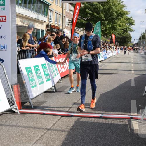 15.09.2024 - PSD Bank Halbmarathon Strokosch-Dieckow http://msf.ph/oto/7095515 15.09.2024 11:55:30 Ziel 1404, 1540, 1617, 1682, 1777, 1780, 1894, 2671, 3524 meine-sportfotos.de