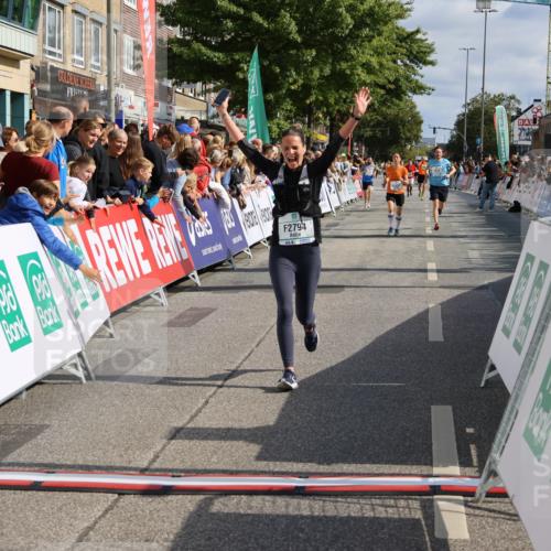 15.09.2024 - PSD Bank Halbmarathon Strokosch-Dieckow http://msf.ph/oto/7095522 15.09.2024 11:55:41 Ziel 1540, 1682, 2019, 2671, 2794, 2837 meine-sportfotos.de