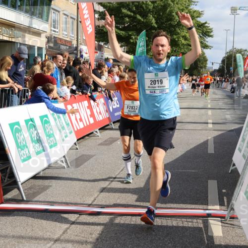 15.09.2024 - PSD Bank Halbmarathon Strokosch-Dieckow http://msf.ph/oto/7095524 15.09.2024 11:55:47 Ziel 1517, 2019, 2794, 2837 meine-sportfotos.de