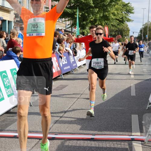 15.09.2024 - PSD Bank Halbmarathon Strokosch-Dieckow http://msf.ph/oto/7095565 15.09.2024 11:55:57 Ziel 705, 1248, 1517, 1660, 1891, 2019, 2172, 2217, 2837, 2853, 3001 meine-sportfotos.de