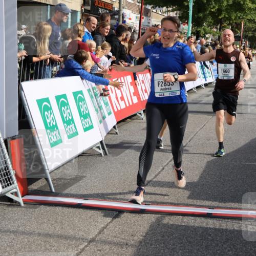 15.09.2024 - PSD Bank Halbmarathon Strokosch-Dieckow http://msf.ph/oto/7095595 15.09.2024 11:56:02 Ziel 705, 1248, 1517, 1660, 1891, 2172, 2181, 2217, 2716, 2853, 3001, 3150 meine-sportfotos.de