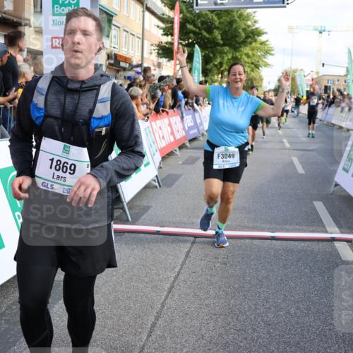 15.09.2024 - PSD Bank Halbmarathon Strokosch-Dieckow http://msf.ph/oto/7095596 15.09.2024 12:08:42 Ziel 1869, 1917, 2003, 2011, 2281, 2397, 2401, 2642, 2668, 3049, 3110, 3360, 3496 meine-sportfotos.de