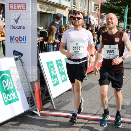 15.09.2024 - PSD Bank Halbmarathon Strokosch-Dieckow http://msf.ph/oto/7095600 15.09.2024 11:56:04 Ziel 705, 1248, 1605, 1660, 1891, 2172, 2181, 2217, 2716, 2853, 3001, 3150 meine-sportfotos.de
