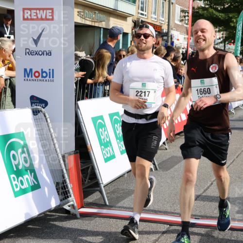 15.09.2024 - PSD Bank Halbmarathon Strokosch-Dieckow http://msf.ph/oto/7095603 15.09.2024 11:56:04 Ziel 705, 1248, 1605, 1660, 1891, 2172, 2181, 2217, 2716, 2853, 3001, 3150 meine-sportfotos.de