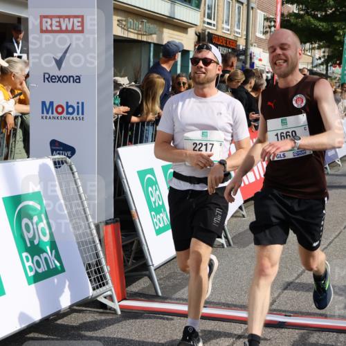 15.09.2024 - PSD Bank Halbmarathon Strokosch-Dieckow http://msf.ph/oto/7095604 15.09.2024 11:56:04 Ziel 705, 1248, 1605, 1660, 1891, 2172, 2181, 2217, 2716, 2853, 3001, 3150 meine-sportfotos.de