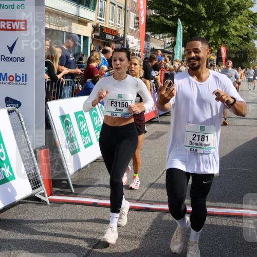 15.09.2024 - PSD Bank Halbmarathon Strokosch-Dieckow http://msf.ph/oto/7095617 15.09.2024 11:56:09 Ziel 705, 1061, 1248, 1605, 1660, 1891, 2172, 2181, 2217, 2716, 2853, 3001, 3150 meine-sportfotos.de