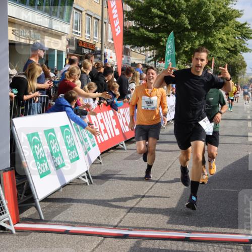15.09.2024 - PSD Bank Halbmarathon Strokosch-Dieckow http://msf.ph/oto/7095648 15.09.2024 11:56:17 Ziel 1061, 1586, 1605, 1679, 1946, 2145, 2181, 2716, 3150 meine-sportfotos.de