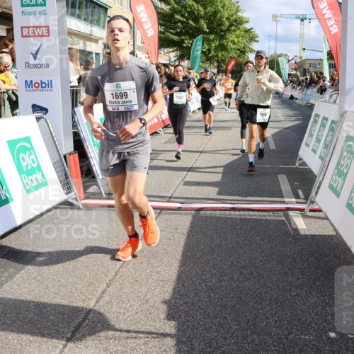 15.09.2024 - PSD Bank Halbmarathon Strokosch-Dieckow http://msf.ph/oto/7095697 15.09.2024 12:09:08 Ziel 1664, 1699, 1912, 1949, 2165, 2240, 2621, 2796, 2891, 2908, 3200 meine-sportfotos.de