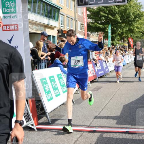 15.09.2024 - PSD Bank Halbmarathon Strokosch-Dieckow http://msf.ph/oto/7095717 15.09.2024 11:56:43 Ziel 1445, 1502, 1690, 1700, 1706, 1707, 1730, 1973, 2035, 2084, 2171, 2822, 2900 meine-sportfotos.de