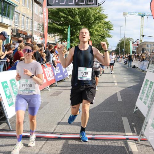 15.09.2024 - PSD Bank Halbmarathon Strokosch-Dieckow http://msf.ph/oto/7095724 15.09.2024 11:56:46 Ziel 1445, 1502, 1690, 1700, 1706, 1707, 1973, 2035, 2084, 2494, 2900 meine-sportfotos.de
