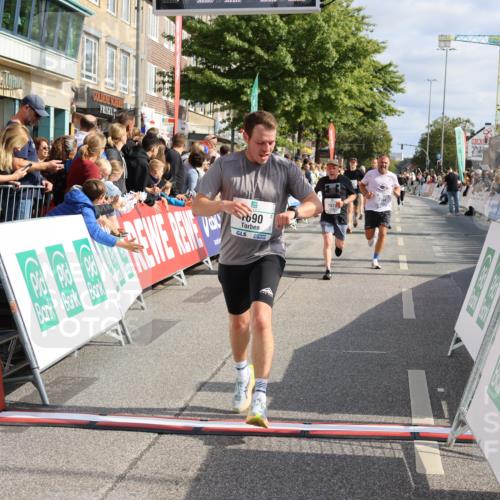 15.09.2024 - PSD Bank Halbmarathon Strokosch-Dieckow http://msf.ph/oto/7095735 15.09.2024 11:56:49 Ziel 1327, 1445, 1690, 1700, 1706, 1707, 1859, 1973, 2494, 2900 meine-sportfotos.de
