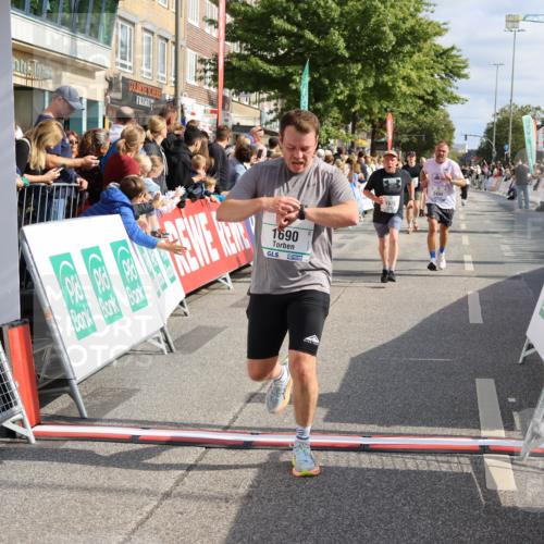 15.09.2024 - PSD Bank Halbmarathon Strokosch-Dieckow http://msf.ph/oto/7095740 15.09.2024 11:56:49 Ziel 1327, 1445, 1690, 1700, 1706, 1707, 1859, 1973, 2494, 2900 meine-sportfotos.de