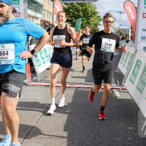 15.09.2024 - PSD Bank Halbmarathon Strokosch-Dieckow http://msf.ph/oto/7095747 15.09.2024 12:09:14 Ziel 1446, 1664, 1699, 1786, 1912, 1949, 2165, 2214, 2240, 2621, 2796, 2891, 2908, 3200 meine-sportfotos.de
