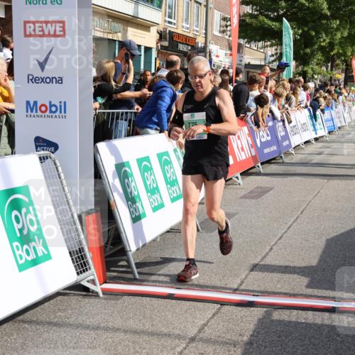 15.09.2024 - PSD Bank Halbmarathon Strokosch-Dieckow http://msf.ph/oto/7095755 15.09.2024 11:56:58 Ziel 775, 787, 1327, 1690, 1706, 1753, 1859, 1973, 2292, 2388, 2494, 2780, 2879, 2900 meine-sportfotos.de