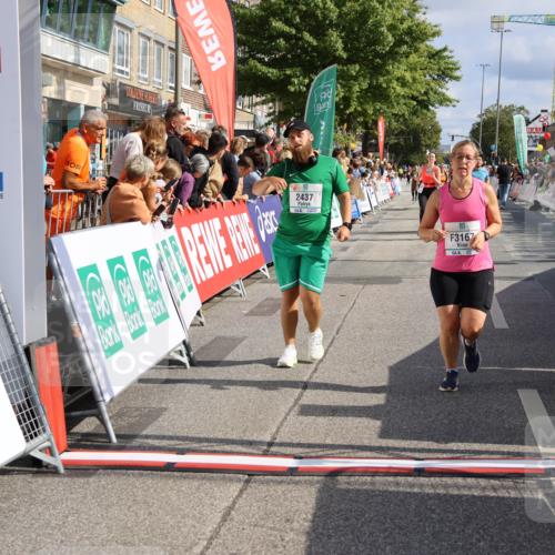 15.09.2024 - PSD Bank Halbmarathon Strokosch-Dieckow http://msf.ph/oto/7095811 15.09.2024 12:09:26 Ziel 1446, 1786, 2132, 2165, 2214, 2437, 2796, 3060, 3167, 3526 meine-sportfotos.de