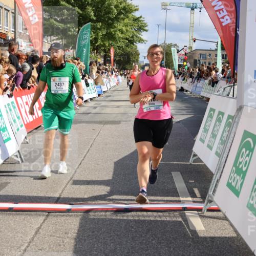 15.09.2024 - PSD Bank Halbmarathon Strokosch-Dieckow http://msf.ph/oto/7095813 15.09.2024 12:09:26 Ziel 1446, 1786, 2132, 2165, 2214, 2437, 2796, 3060, 3167, 3526 meine-sportfotos.de