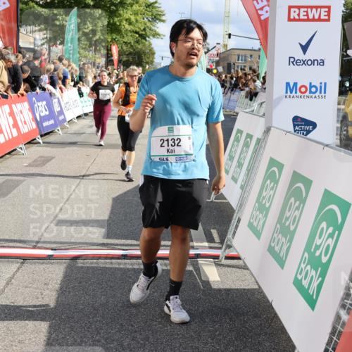 15.09.2024 - PSD Bank Halbmarathon Strokosch-Dieckow http://msf.ph/oto/7095846 15.09.2024 12:09:34 Ziel 2132, 2179, 2408, 2437, 2868, 2997, 3060, 3167, 3526 meine-sportfotos.de