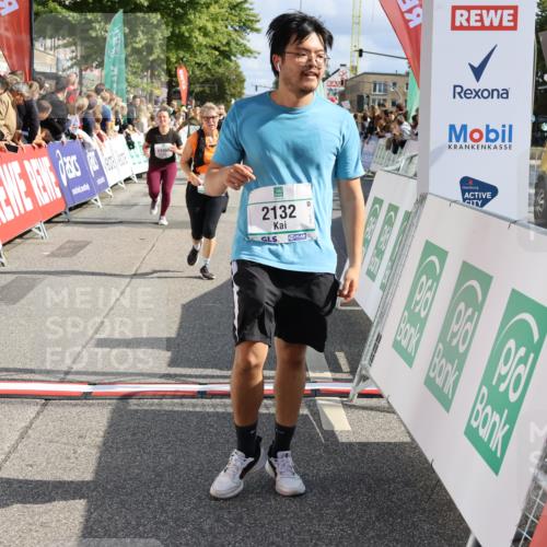 15.09.2024 - PSD Bank Halbmarathon Strokosch-Dieckow http://msf.ph/oto/7095848 15.09.2024 12:09:34 Ziel 2132, 2179, 2408, 2437, 2868, 2997, 3060, 3167, 3526 meine-sportfotos.de