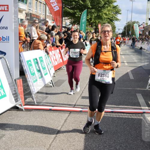 15.09.2024 - PSD Bank Halbmarathon Strokosch-Dieckow http://msf.ph/oto/7095854 15.09.2024 12:09:36 Ziel 1966, 1994, 2132, 2179, 2408, 2437, 2868, 2997, 3167, 3526 meine-sportfotos.de