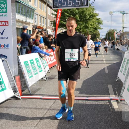 15.09.2024 - PSD Bank Halbmarathon Strokosch-Dieckow http://msf.ph/oto/7095871 15.09.2024 11:57:45 Ziel 971, 978, 1281, 1431, 1505, 1647, 1827, 1920, 2141, 2510, 2905, 2929 meine-sportfotos.de