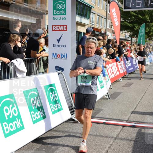 15.09.2024 - PSD Bank Halbmarathon Strokosch-Dieckow http://msf.ph/oto/7095920 15.09.2024 11:58:03 Ziel 806, 1289, 1302, 1647, 1920, 1987, 2542, 2564, 2572, 2664, 2751, 2905, 3525 meine-sportfotos.de