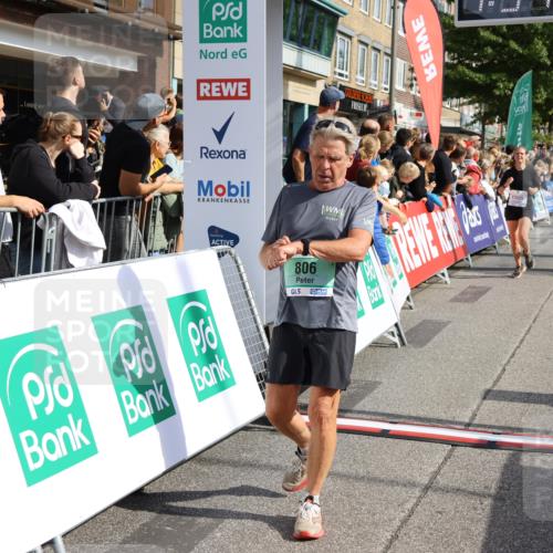 15.09.2024 - PSD Bank Halbmarathon Strokosch-Dieckow http://msf.ph/oto/7095922 15.09.2024 11:58:03 Ziel 806, 1289, 1302, 1647, 1920, 1987, 2542, 2564, 2572, 2664, 2751, 2905, 3525 meine-sportfotos.de